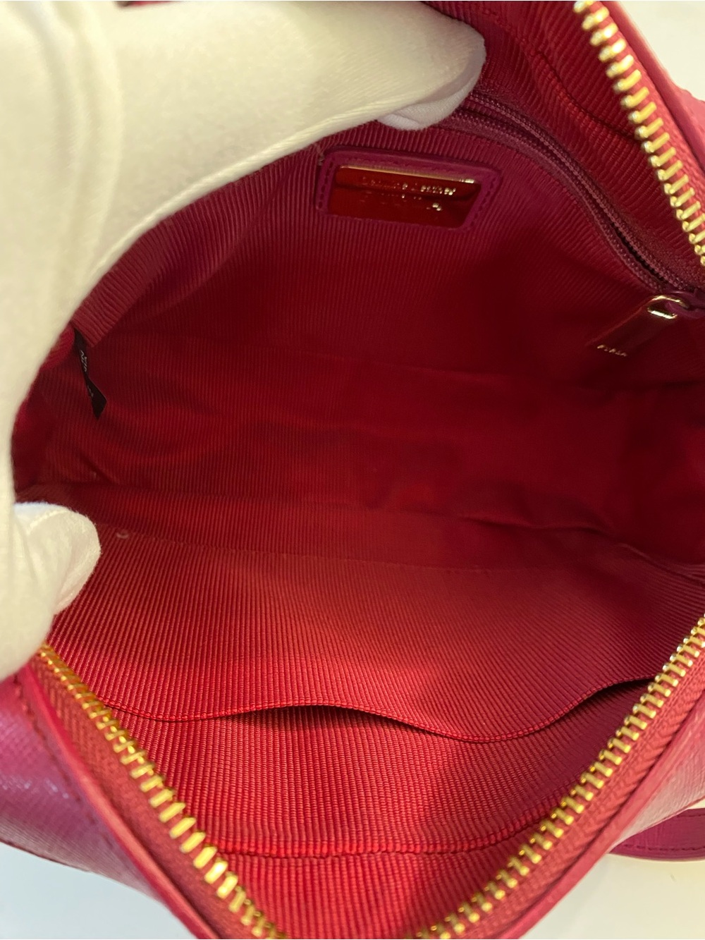 Furla Lilli Crossbody bag and gold-tone hardware ๐. LNC Limited Edition - Picture 6 of 8